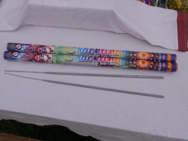 roman candle ( hand sky 18 shot)