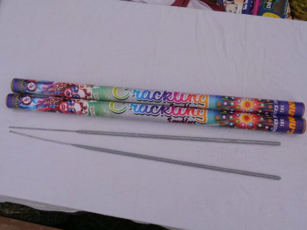 roman candle ( hand sky 18 shot)